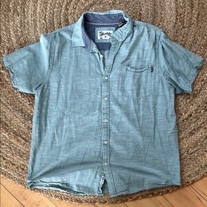Hurley Light Blue Short-Sleeve Button-Down Shirt